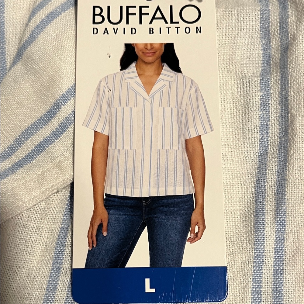 Buffalo David Bitton Women's  Blue and White striped short sleeve  top Size L